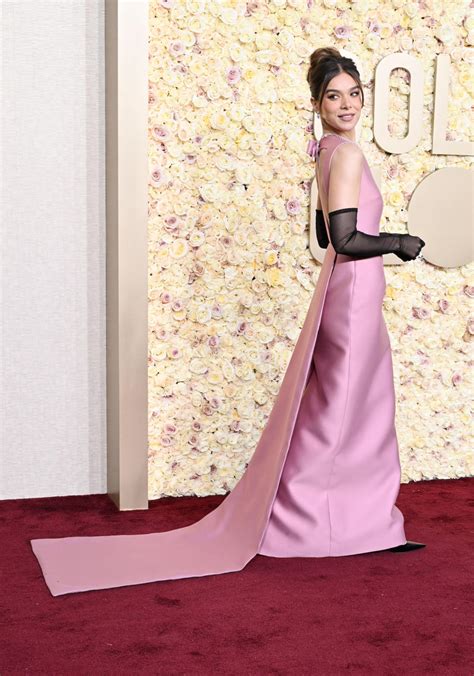 l'asa vieta a prada hailee steinfeld|Hailee Steinfeld Stuns in Pink Prada dress at the 2024 Golden .